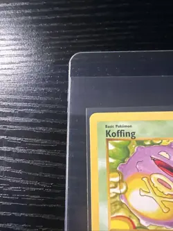 Koffing 51/102 Base Set Shadowless WOTC Vintage Pokemon - Image 3
