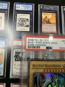 2008 Yu-Gi-Oh! Blue-Eyes White Dragon Dark Legends DLG1-EN002 LOB Artwork PSA 9 - Image 3