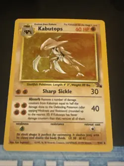 Pokemon TCG Kabutops Holo Rare Card 9/62 Fossil - Image 1