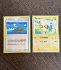 Lot of 2 holo pokemon cards Mareep & Lake Boundary 2007 - Image 1