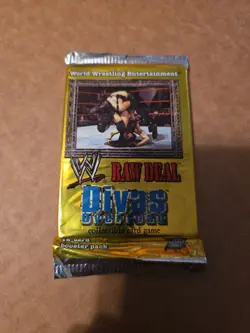 WWF WWE "Divas Overload" 12-Card Sealed Booster Pack 2004 - Image 1