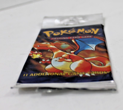 1999 Pokemon Base Set Unlimited Long Crimp Charizard Booster Pack LIGHT, SEALED - Image 3