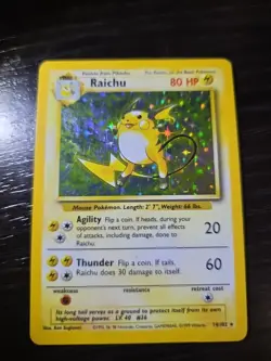 Pokemon Raichu 14/102 Base Set Holo - Image 1