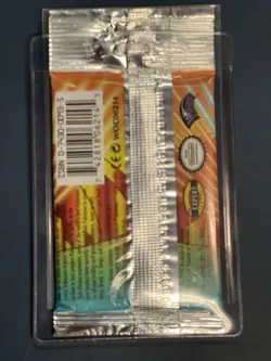 Wizards of the Coast Pokemon TCG Gym Hero’s Booster Pack Long Crimp Sealed - Image 2