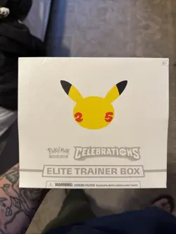 Pokemon TCG: 25th Anniversary Celebrations Elite Trainer Box (2021) 820650809439 - Image 1