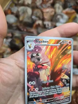 Pokemon TCG Blaziken Destined Rivals Illustration Rare Card 192/182 Nm - Image 5