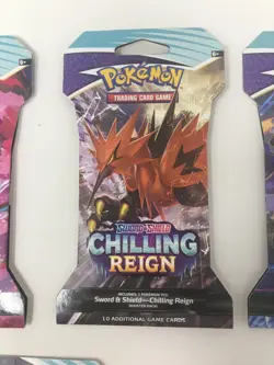 6 Packs Pokemon Sword & Shield Chilling Reing, Vivid Voltage, Darkness Ablaze - Image 3