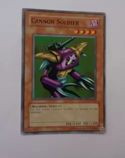 Cannon Soldier DLG1-EN042 (Common, Unlimited, Excellent / VLP) Yugioh - Image 1