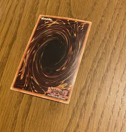 Yu-Gi-Oh! TCG Red-Eyes Black Dragon SDJ-001 Vintage Holo Rare Card 1996 - Image 3
