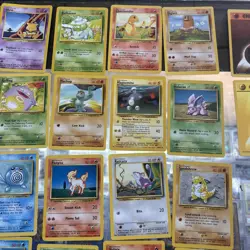 BASE SET Uncommon & Common Set WOTC 38/70 Cards - Image 3