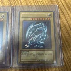 *** BLUE EYES WHITE DRAGON *** ULTRA RARE SDK-001 ORIGINAL (MP) YUGIOH! - Image 3