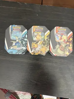 Pokemon TCG Eevee Evolutions Tin Set Vaporeon Jolteon Flareon. 3 boxes - Image 1