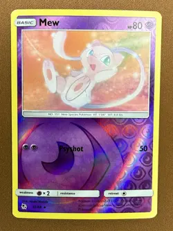 Pokemon Mew Hidden Fates 32/68 Reverse Holo Rare 2019 - Image 1