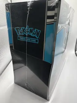 Pokemon TCG: Scarlet & Violet - Black Bolt Elite Trainer ETB Box SMALL TEAR - Image 4