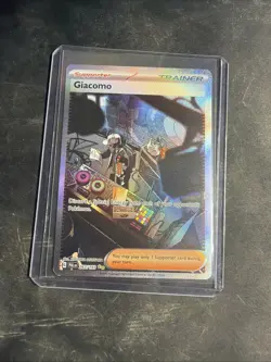 Giacomo 267/193 Sv02: Paldea Evolved Holo Card Near Mint Condition - Image 1