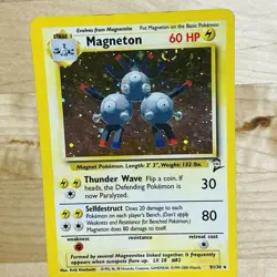 Vintage 2000 Magneton 9/130 Base Set 2 Holo Rare Swirl LP English Pokemon Card - Image 1