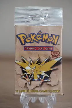 21.17g Pokemon WOTC Fossil Unlimited Booster Pack Vintage Sealed TCG Zapdos - Image 2