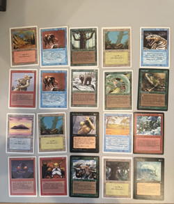 HUGE Lot of 131 Random Magic Cards - Image 2