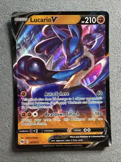 Lucario V - 027/073 Ultra Rare Champion’s Path NM Pokemon TCG - Image 1