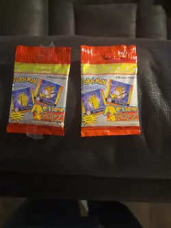 Pokemon Action Flipz Cards NEW Lenticular Action Collectibles; 4 Cards to a Pack - Image 1