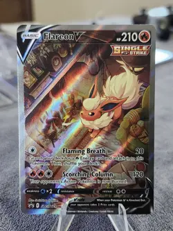Flareon V SWSH179 SWSH: Sword & Shield Promo Cards Holo - Image 1