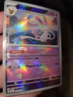 Sylveon 040/131 Master Ball Pokemon Prismatic Evolutions NM TCG Card - Image 1