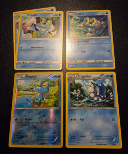 Froakie (4x) & Frogadier - Pokemon Cards mini-set - Image 1