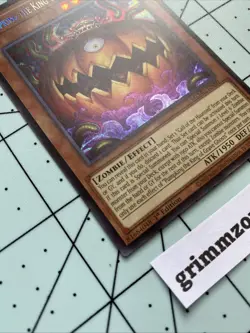 Yu Gi Oh Pumpking The King of Grave Ghost MZMU-EN001 Secret Rare! - Image 5