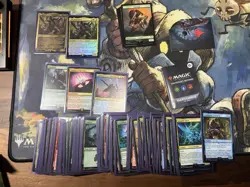 MTG Warhammer 40K - Tyranid Swarm Commander Deck - Opened & Sleeved - Image 1