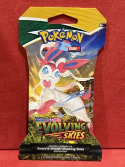 Pokemon Evolving Skies Sleeved Booster Pack Sylveon 10 Cards English TCG 2021 - Image 1