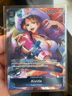 ALVIDA - One Piece TCG OP01-064 - PRE-ERRATA Box Topper - Romance Dawn - Image 1