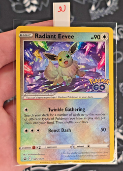 Radiant Eevee SWSH230 Sword & Shield: Black Star Promo Card Holo - NM - Image 2