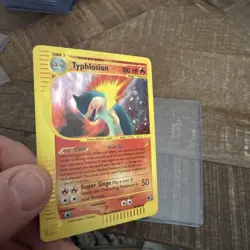 Typhlosion Expedition 28/165 Holo Shiny Card Excellent Condition Pokemon (T94) - Image 2