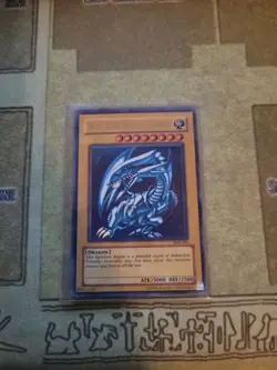 YUGIOH BLUE-EYES WHITE DRAGON SDK-001 ULTRA UNLIMITED ED MP VER. 2 - Image 3