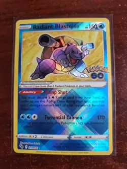 Pokemon TCG Radiant Blastoise Holo Card 018/078 Pokemon Go Rare - Image 1