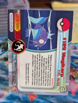 Pokemon Topps Magikarp #129 Silver Foil NM 🔥 - Image 2