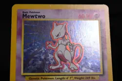Mewtwo 010/102 MP Base Set Holo Unlimited Pokemon TCG - Image 2
