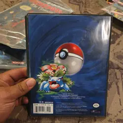 Wizards of the Coast Pokemon TCG 4-Pocket 1999 Album Binder Hardcover WOC08320 - Image 2