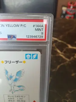 1998 POKEMON Yellow VERSION PLAYING CARDS 4 OF HEARTS #144 ARTICUNO PSA 9 - Image 3