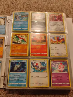 Pokemon TCG Card Lot Of About 900 Cards Mixed Sets With Some Reverse Holo's! - Image 2