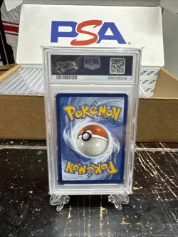 2022 POKEMON SWORD & SHIELD LOST ORIGIN #TG16 FULL ART/PIKACHU V PSA 8 - Image 2