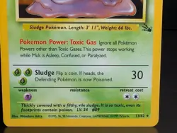 MUK 13/62 1999 FOSSIL SET POKEMON CARD HOLO - Image 3