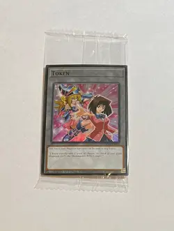 Yu-Gi-Oh! Tea & Dark Magician Girl - Token #TKN5-EN022 Super Rare (NM) Sealed - Image 1