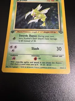 Pokemon Scyther Jungle 10/64 1st Edition Holo 1999 WOTC TCG Card - MP - Image 5