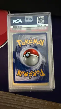 Beedrill 20/110 Legendary Collection Pokemon PSA 9 - Image 2