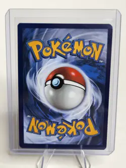 Pokemon TCG: Pikachu 005/025 Celebrations Holo 25th Anniversary - LP - Image 2