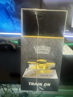 Pokemon Celebrations Ultra-Premium Collection Box TCG 25th Anniversary Promo - Image 4