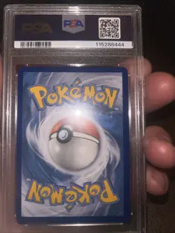 Pokemon TCG Zamazenta Holo Card Vivid Voltage 102/185 PSA 10 - Image 4