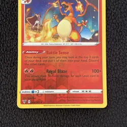 Pokemon TCG Charizard Vivid Voltage 025/185 Reverse Holo Rare - Image 3
