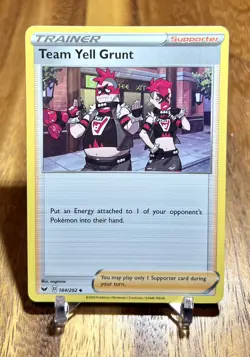 Team Yell Grunt 184/202 Non Holo Sword & Shield Base Trainer Pokemon Card - Image 1